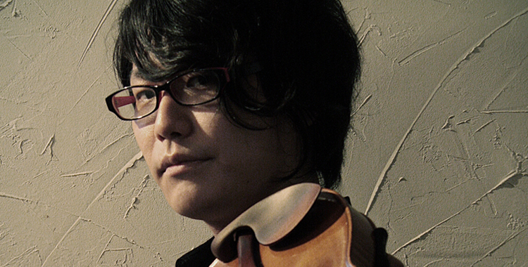  Hideki SENKO - Violin